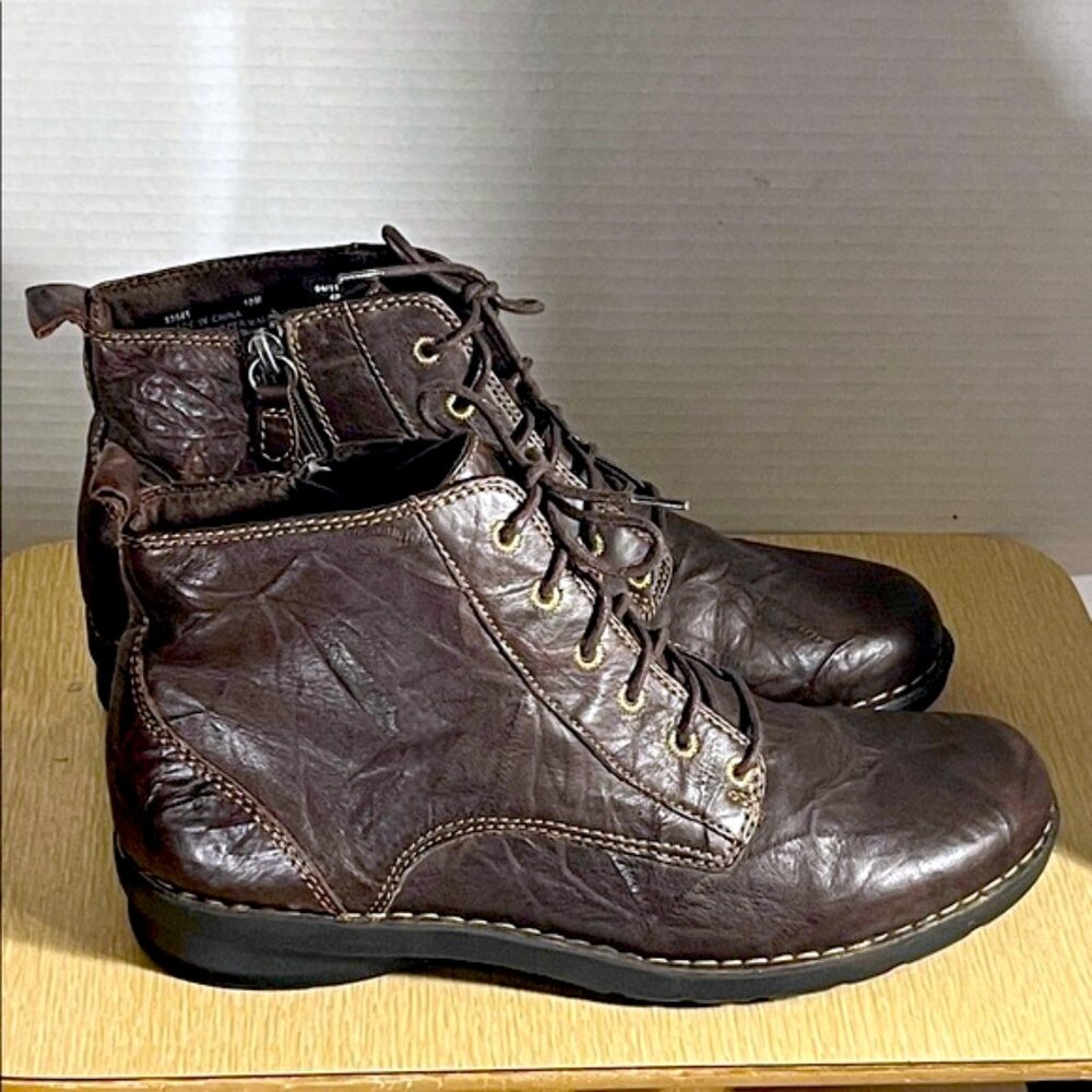 Clarks Women's Nikki North Brown Textured Leather Lace-Up Ankle Boots 10 - Picture 2 of 8